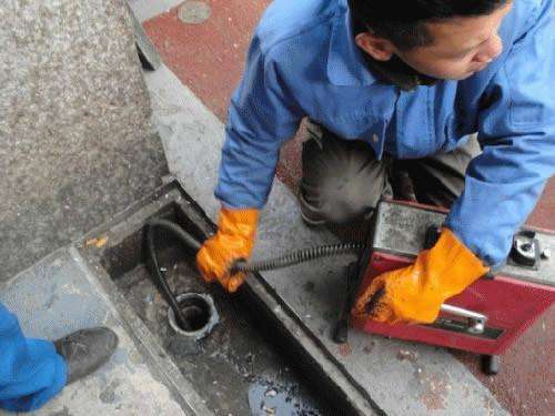 伊州疏通下水道